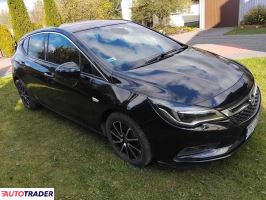 Opel Astra 2018 1.4 125 KM