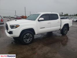 Toyota Tacoma - zobacz ofertę