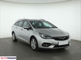 Opel Astra - zobacz ofertę