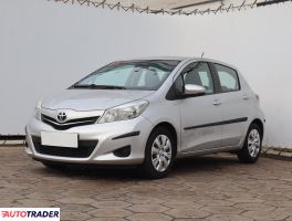Toyota Yaris 2012 1.3 97 KM