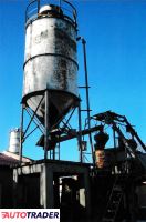 Silos na cement 20L z mechanicznym likwidatorem zwisów cementu 2006r. - zobacz ofertę