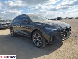 Audi Q8 2023 4