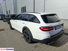 Mercedes CE 2021 2.0 194 KM