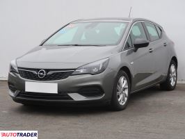 Opel Astra 2021 1.2 143 KM