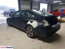 Hyundai Elantra 2022 1