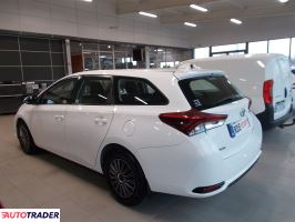Toyota Auris 2016 1.6 132 KM Toyota Auris 2016 1.6 132 KM