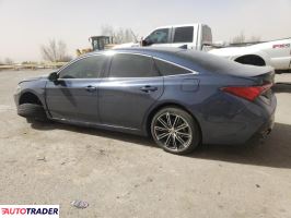 Toyota Avalon 2019 3