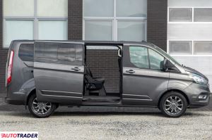 Ford Tourneo Custom 2021 2 130 KM Ford Tourneo Custom 2021 2 130 KM