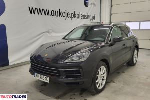 Porsche Cayenne 2019 3.0 340 KM