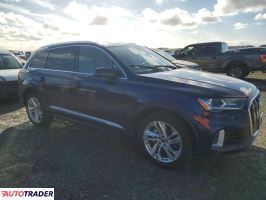 Audi Q7 2021 3