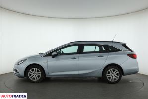 Opel Astra 2016 1.4 123 KM