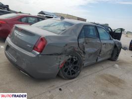 Chrysler 300C 2019 3