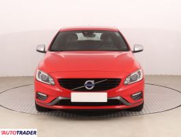 Volvo V60 2016 2.4 284 KM