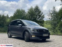 Volkswagen Touran 2017 1.4 150 KM Volkswagen Touran 2017 1.4 150 KM