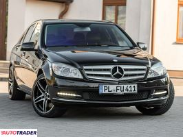 Mercedes C-klasa 2011 3.0 231 KM