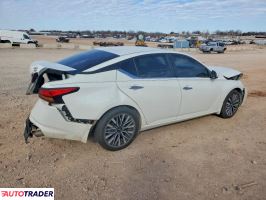 Nissan Altima 2023 2