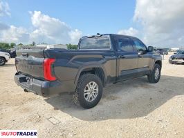 Toyota Tundra 2022 3