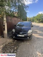Toyota Prius 2013 1.8 130 KM