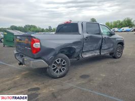Toyota Tundra 2021 5