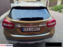 Mercedes GLA 2017 2 211 KM Mercedes GLA 2017 2 211 KM