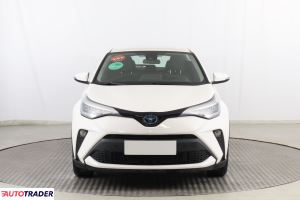 Toyota C-HR 2023 1.8 120 KM