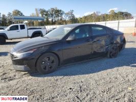 Hyundai Elantra - zobacz ofertę