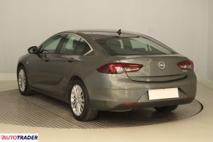 Opel Insignia 2018 1.5 162 KM
