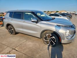 Mitsubishi Outlander 2022 2