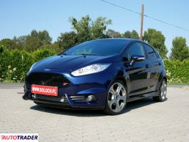 Ford Fiesta 2016 1.6 182 KM