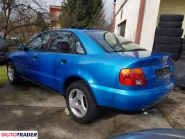 Audi A4 1996 1.6 105 KM