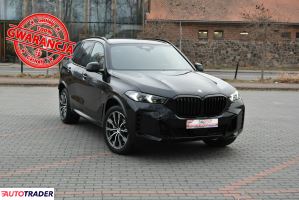 BMW X5 2025 3.0 297 KM