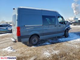 Mercedes Sprinter 2024 2