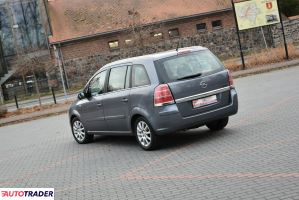 Opel Zafira 2007 1.8 140 KM
