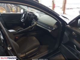 Hyundai Elantra 2024 2