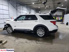 Ford Explorer 2022 3