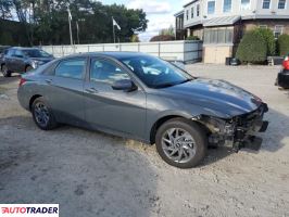 Hyundai Elantra 2024 2