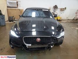 Jaguar XE 2020 2