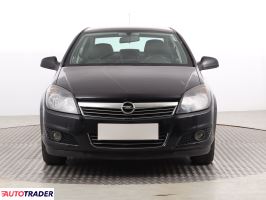 Opel Astra 2012 1.6 113 KM