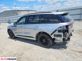 Lincoln Aviator 2023 3