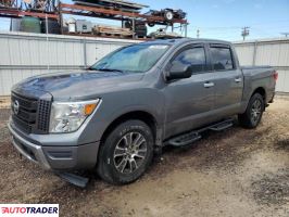 Nissan Titan 2021 5