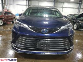 Toyota Sienna 2024 2