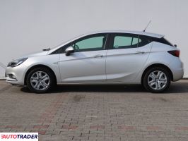 Opel Astra 2019 1.6 108 KM