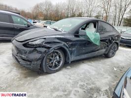Tesla Model Y - zobacz ofertę