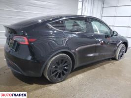 Tesla Model Y 2021 Tesla Model Y 2021