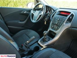 Opel Astra 2018 1.6 115 KM