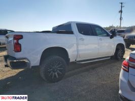 Chevrolet Silverado 2020 3