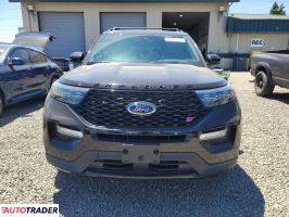 Ford Explorer 2022 3