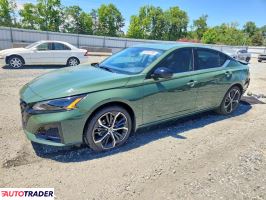 Nissan Altima - zobacz ofertę