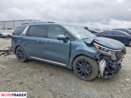 Kia Carnival 2022 3