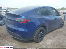 Tesla Model Y 2023 Tesla Model Y 2023